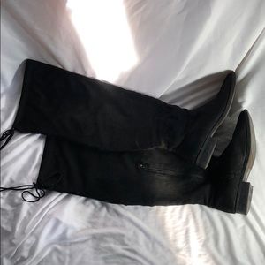 Over the knee black boots with tie